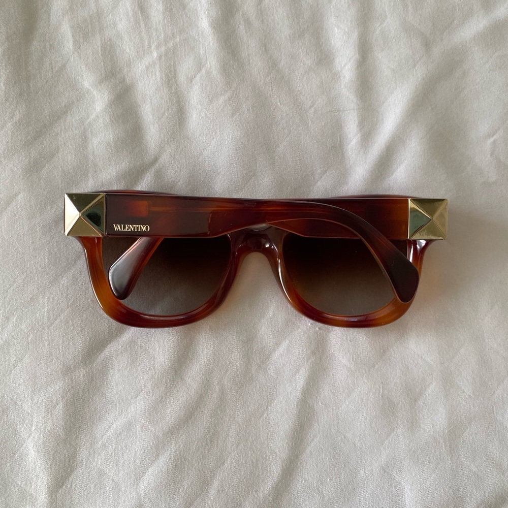 Valentino Tortious Shell sunglasses